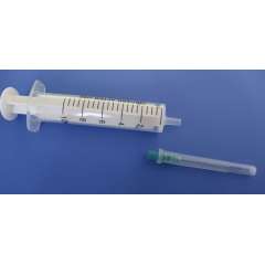 Buy Kings 10ml Syringe with 21G X 1.5" Needle in Kenya