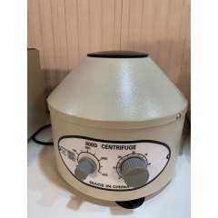 Buy Generic 800D 6 Tubes Laboratory Centrifuge in Kenya