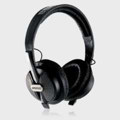 Buy Behringer Uphoria Studio Recording Bundle in Kenya