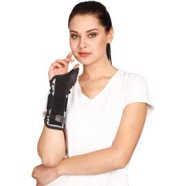 Buy Tynor Wrist Splint with Thumb, Size: Small in [storefront]