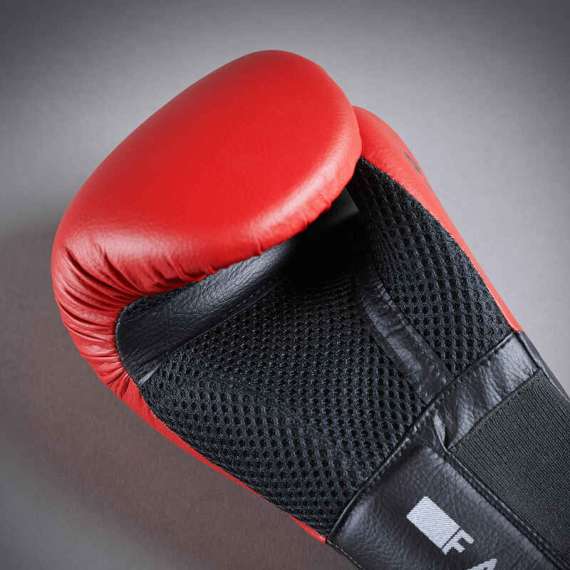Buy Outshock 100 Kids' Boxing Gloves in [storefront]
