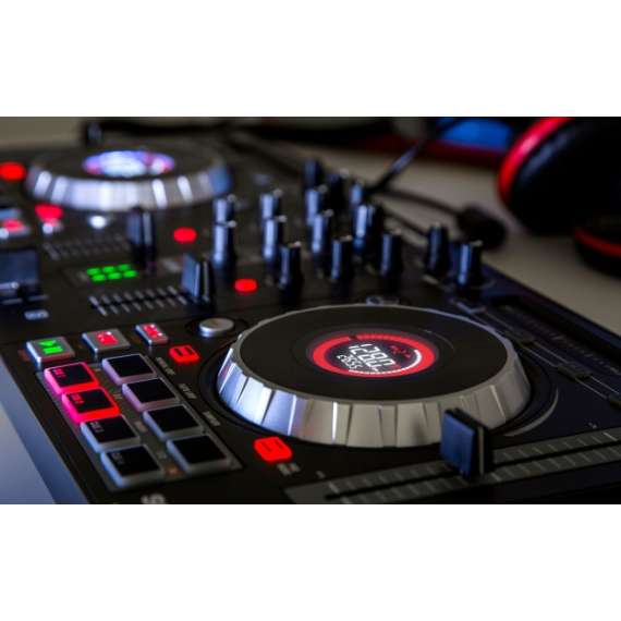 Buy Numark Mixtrack Platinum DJ Controller in [storefront]