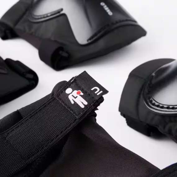 Buy Oxelo Skating Protection Set in [storefront]