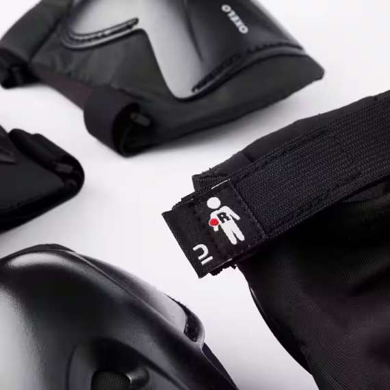 Buy Oxelo Skating Protection Set in [storefront]