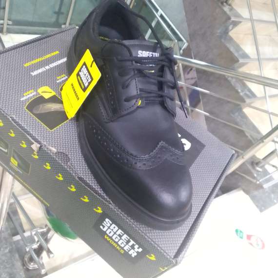 Buy Safety Jogger Manager Shoes in [storefront]