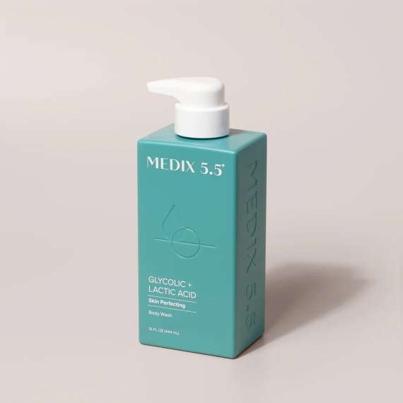 Buy Medix 5.5 Glycolic and Lactic Acid Skin Perfecting Body Wash in [storefront]