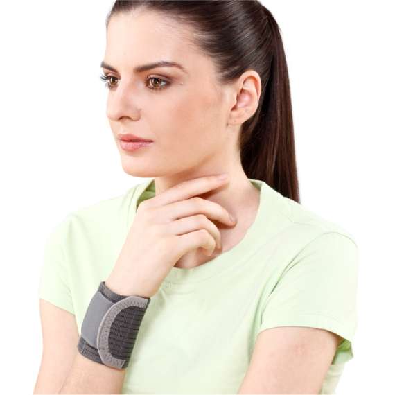 Buy Tynor Wrist Brace with Double Lock, Size: Medium in [storefront]