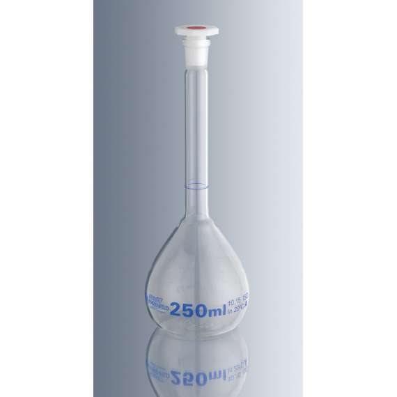 Buy Borosil 250ml Glass Volumetric Flask in [storefront]