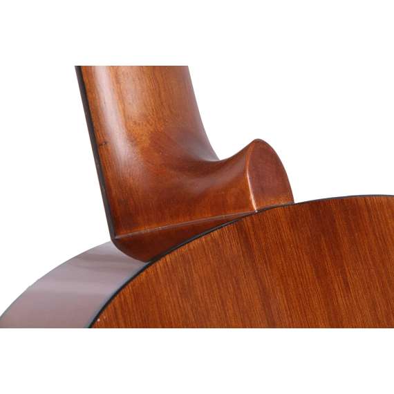 Buy Yamaha CX40 Classical Electro Acoustic Guitar in [storefront]