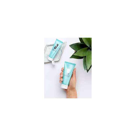 Buy Clinique 100ml Anti Blemish Oil Control Cleansing Mask in [storefront]